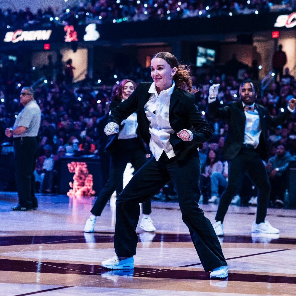 Meet your Posher, Madalyn